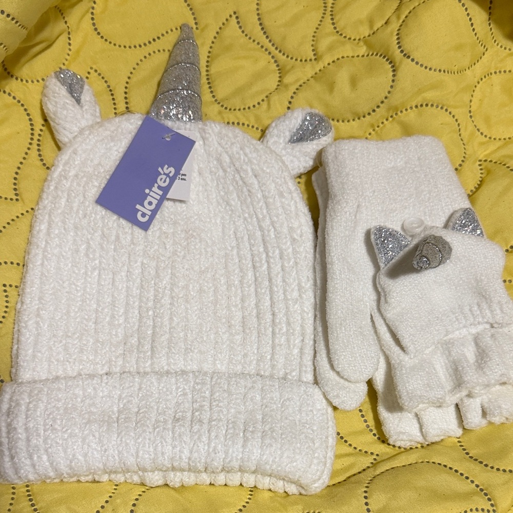Claire's White and Silver Unicorn Knit Hat and Gloves